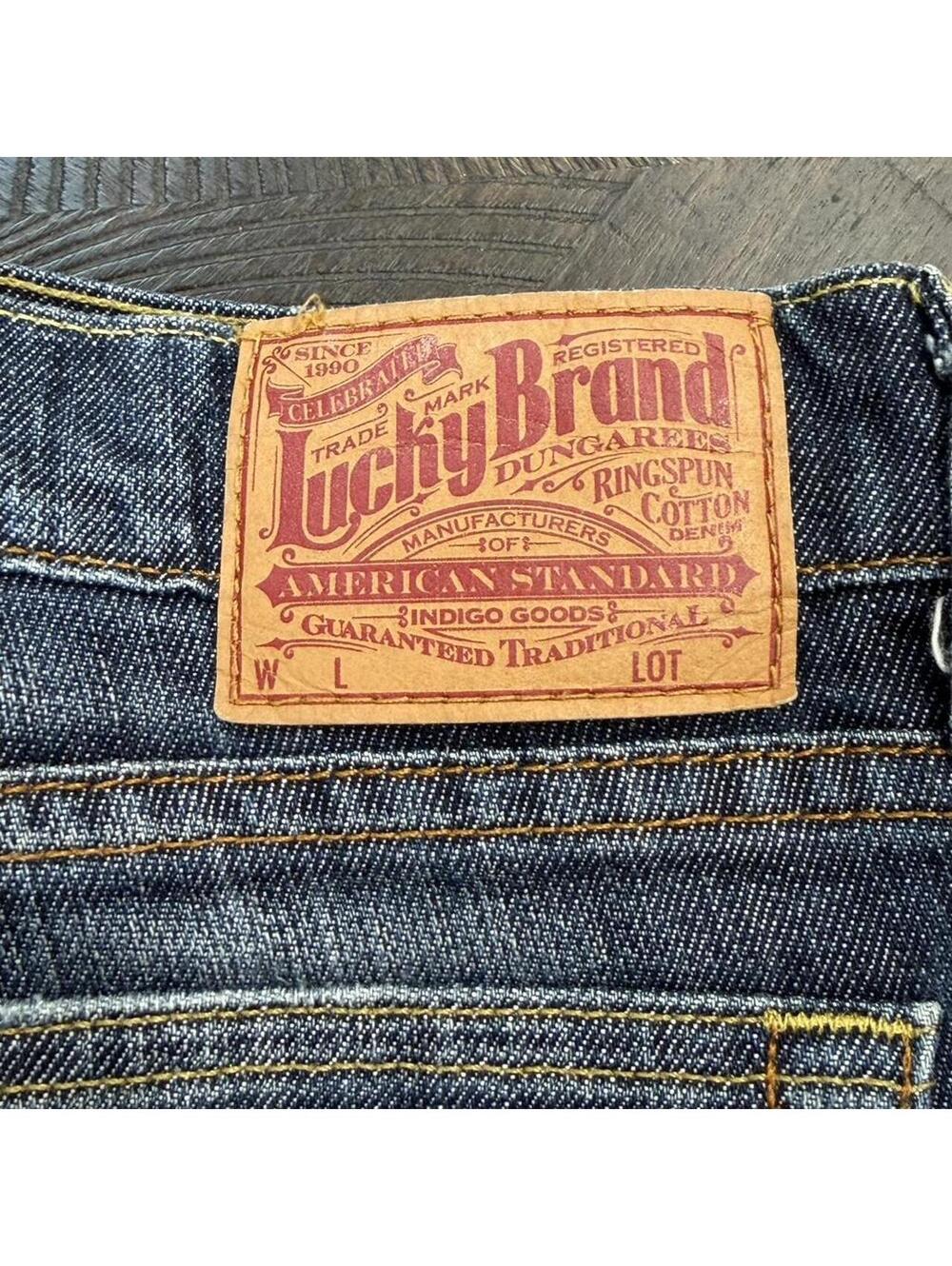 Stunning Vintage Y2K Lucky Brand  Bootcut Jeans